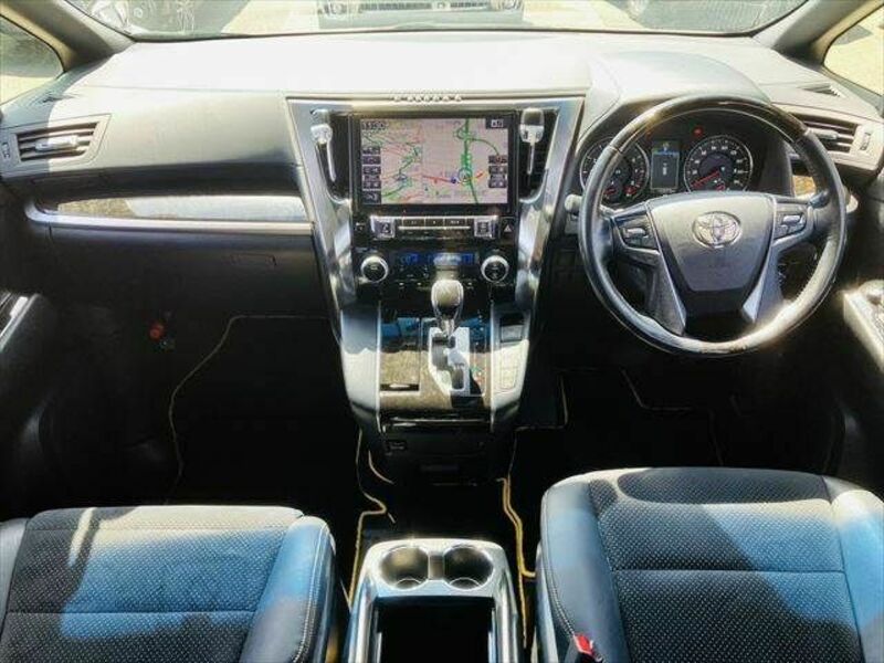 VELLFIRE-1