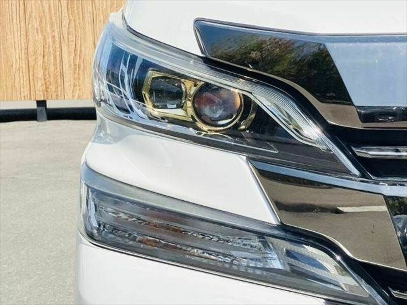 VELLFIRE-23