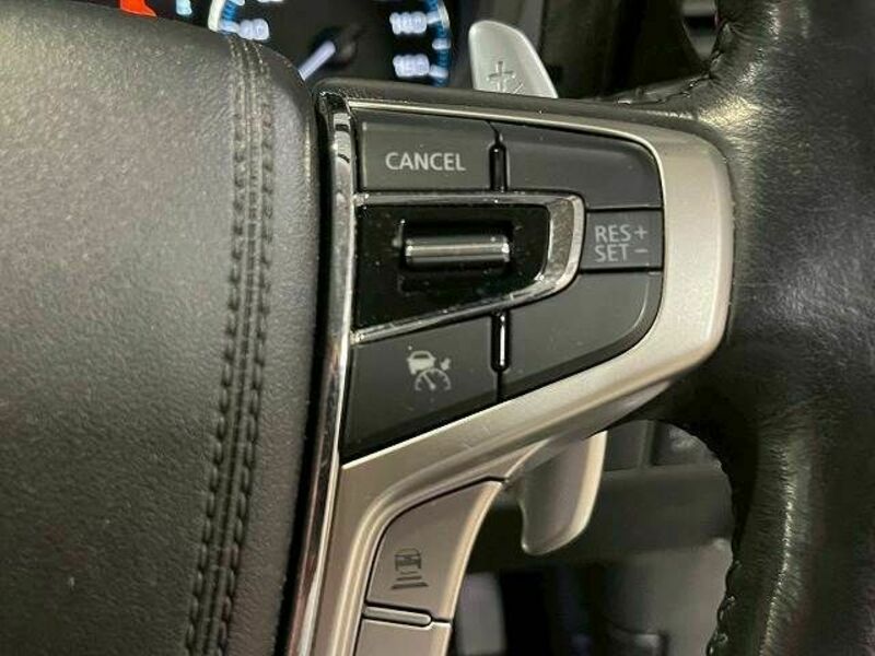 OUTLANDER PHEV-3