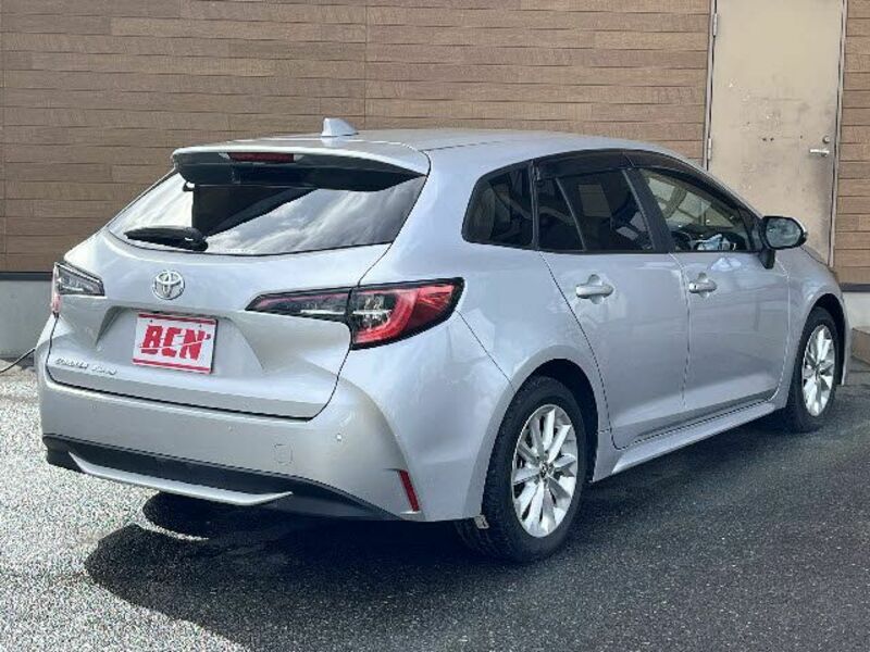 COROLLA TOURING-2