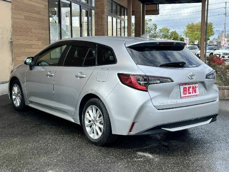 COROLLA TOURING-8