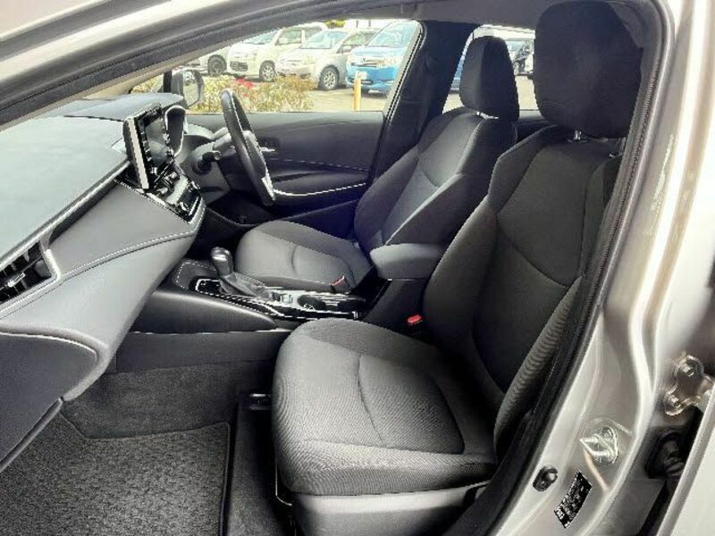 COROLLA TOURING-18