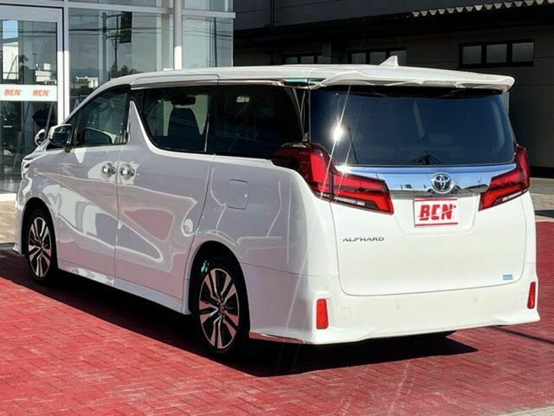 ALPHARD-8