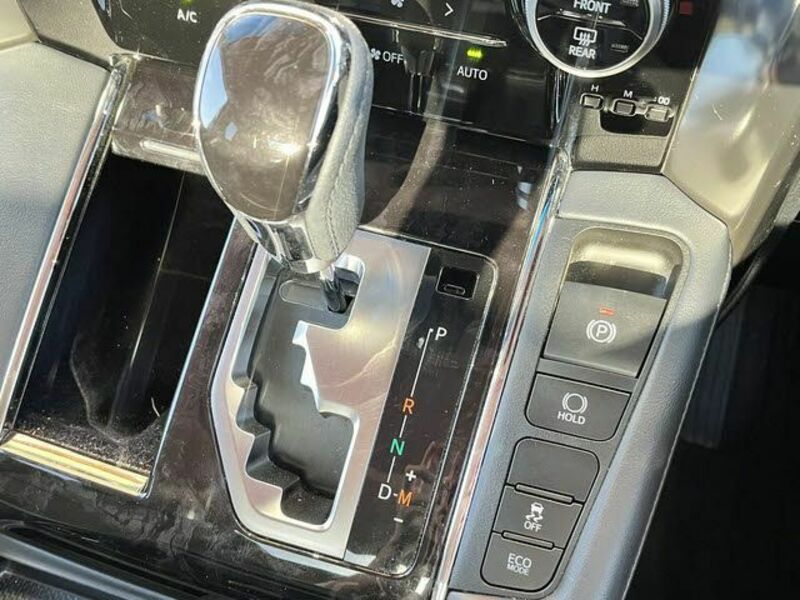ALPHARD-19