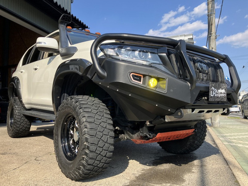 LAND CRUISER PRADO-10