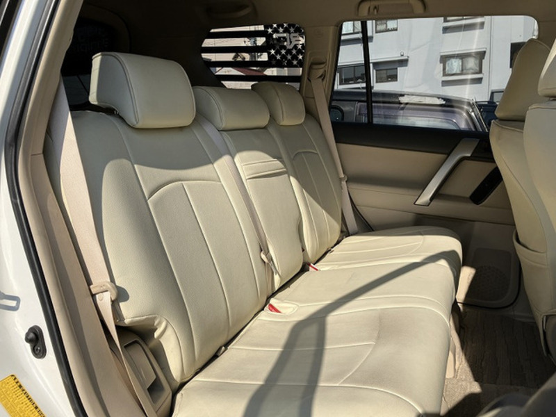 LAND CRUISER PRADO-17