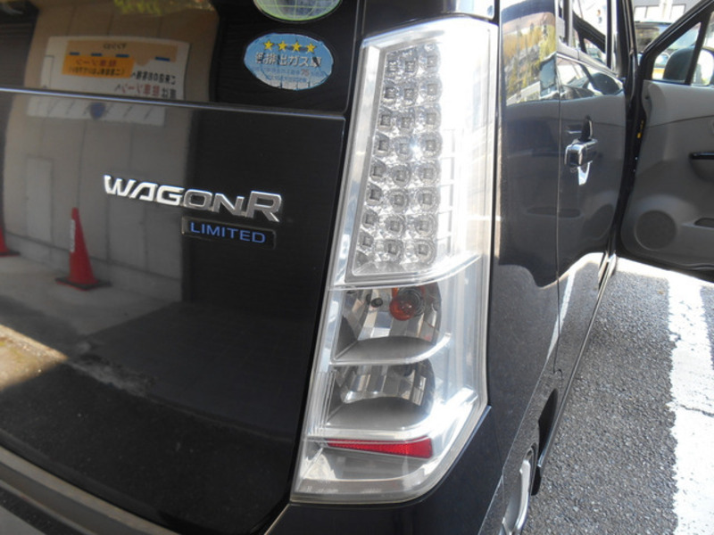 WAGON R-15