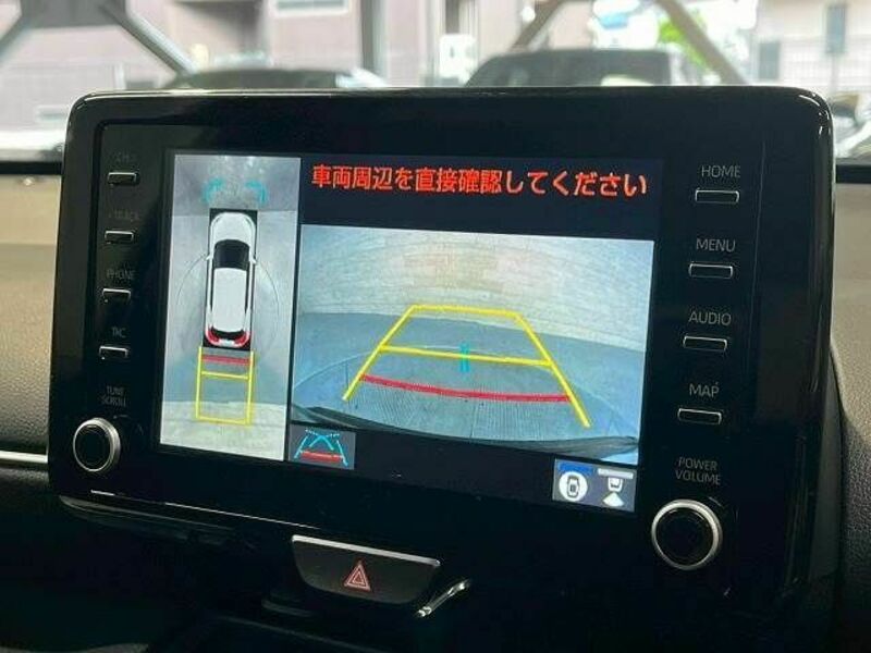YARIS CROSS-3