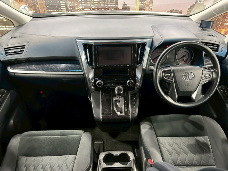 VELLFIRE-1