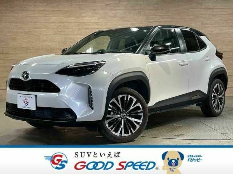 YARIS CROSS