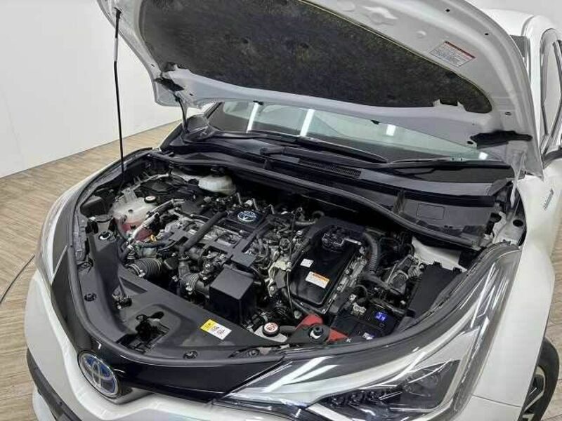 C-HR-17