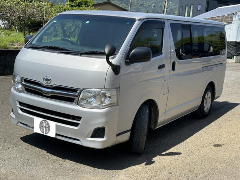 HIACE VAN-2