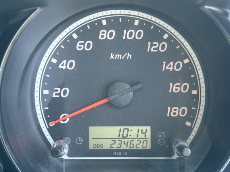 HIACE VAN-16