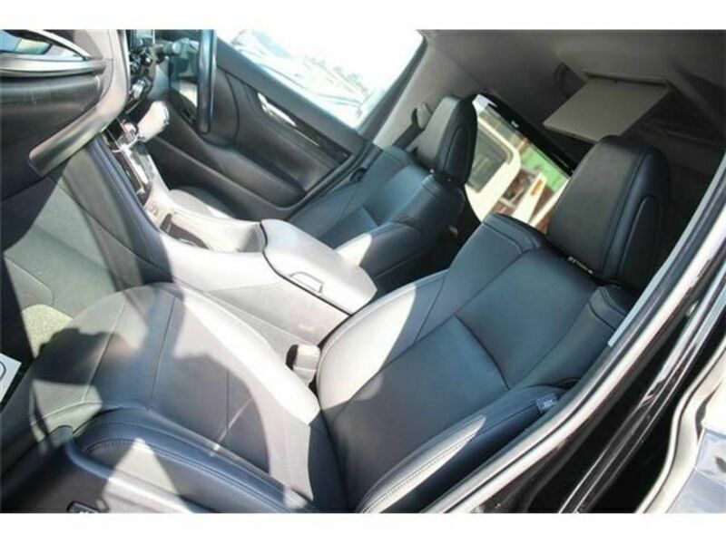VELLFIRE-15