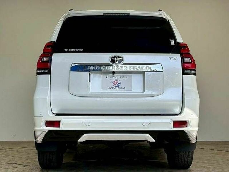 LAND CRUISER PRADO-12