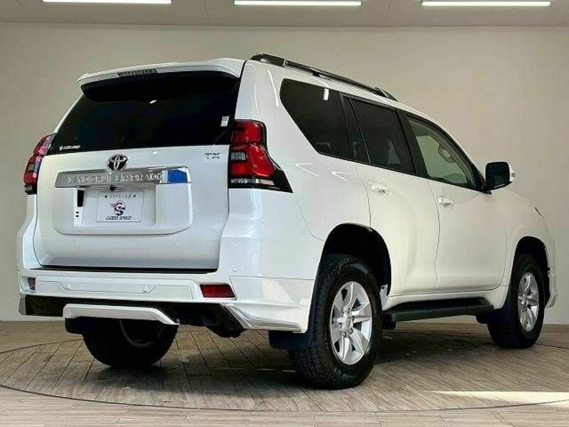 LAND CRUISER PRADO-16