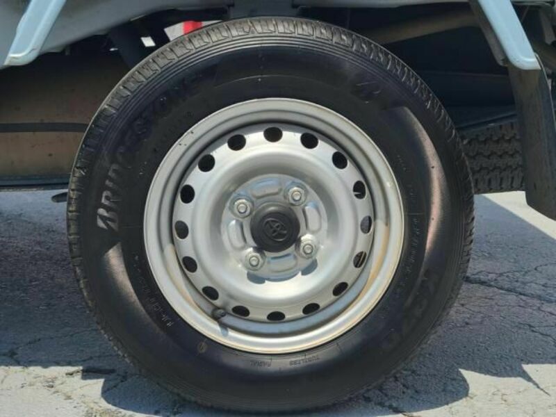 PIXIS TRUCK-20