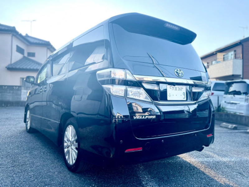 VELLFIRE-4