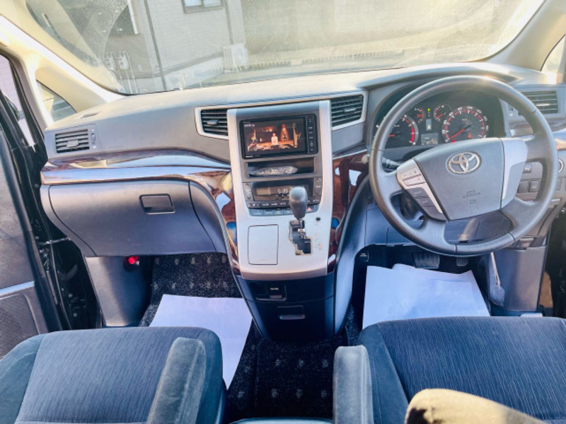 VELLFIRE-10
