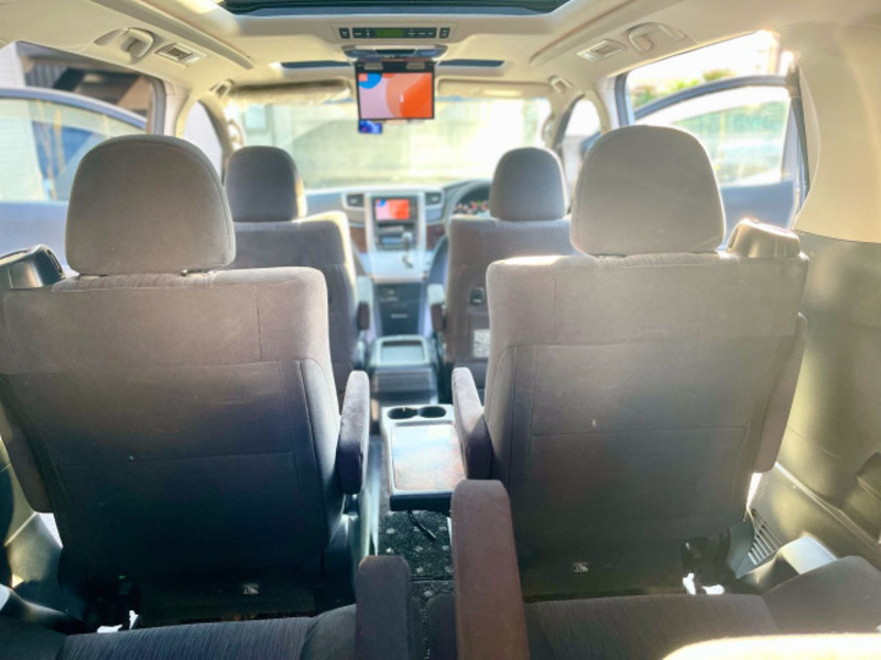 VELLFIRE-15