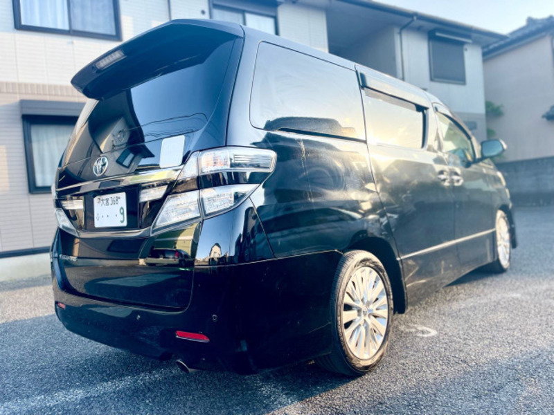 VELLFIRE-3
