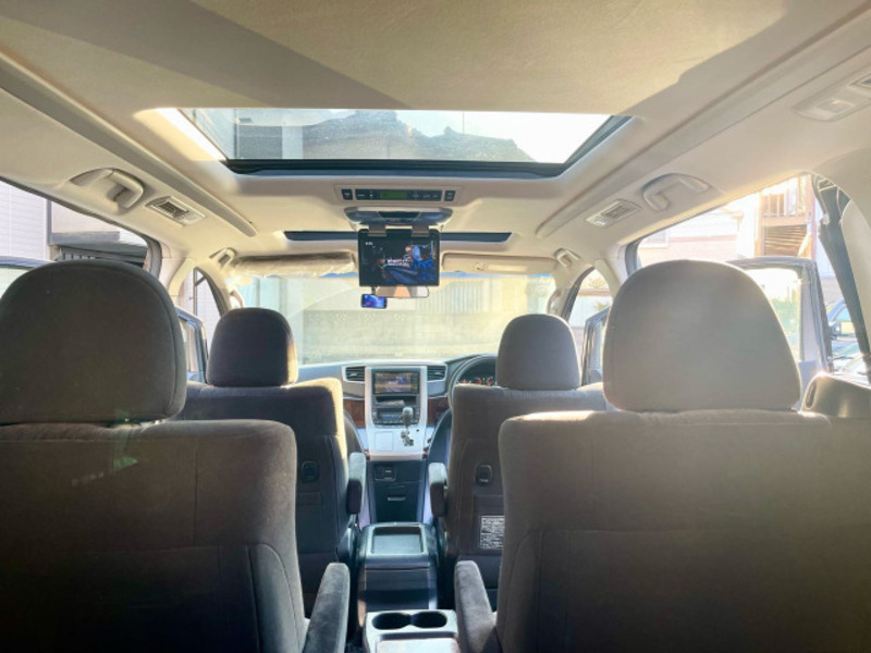 VELLFIRE-14