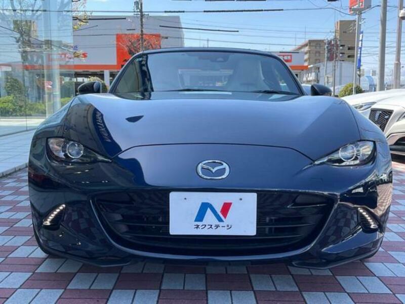 ROADSTER-15