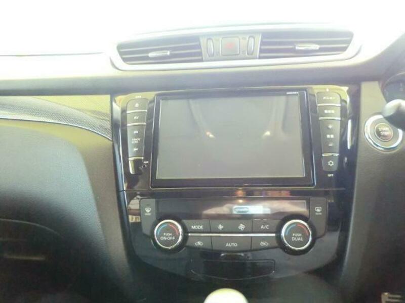 X-TRAIL-7