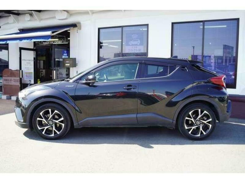 C-HR-4