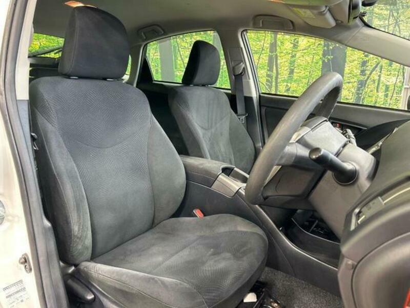 PRIUS-7