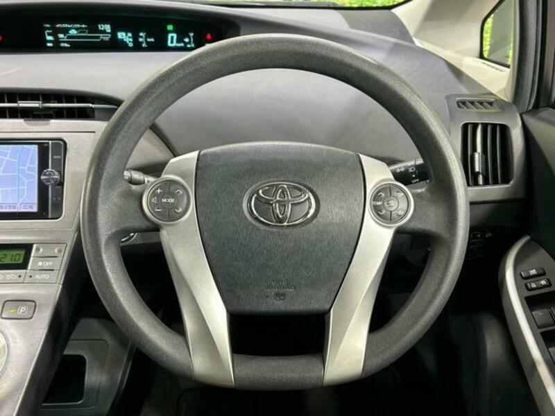 PRIUS-10