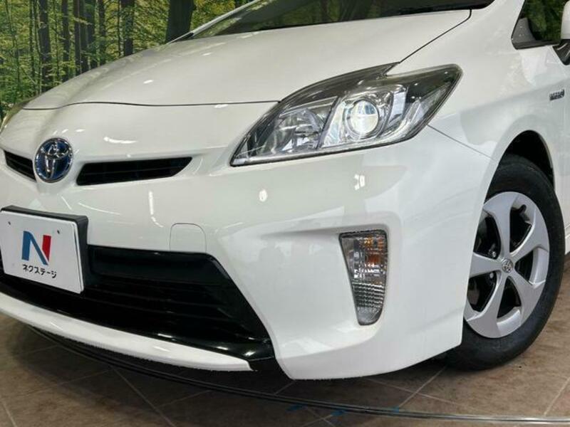PRIUS-11