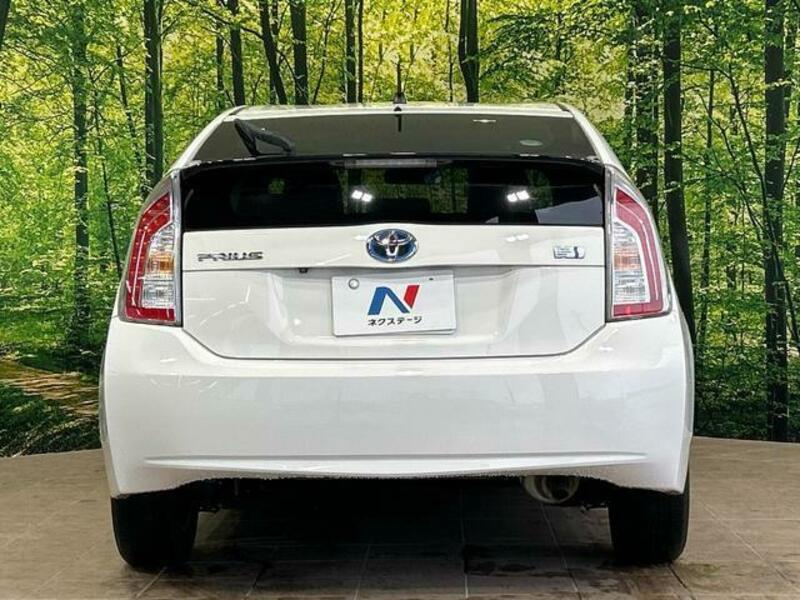 PRIUS-14