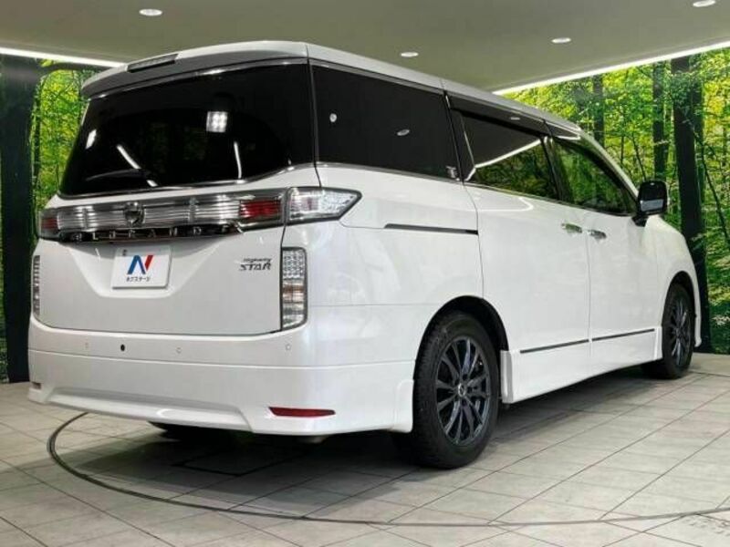 ELGRAND-16