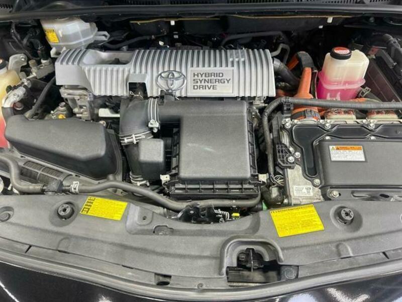 PRIUS-17