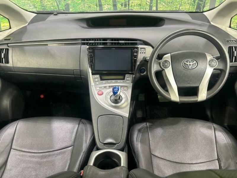 PRIUS-1