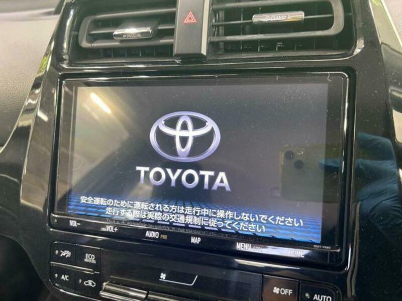 PRIUS-3