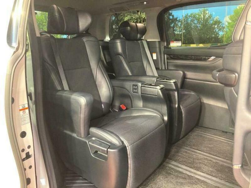 ALPHARD-9