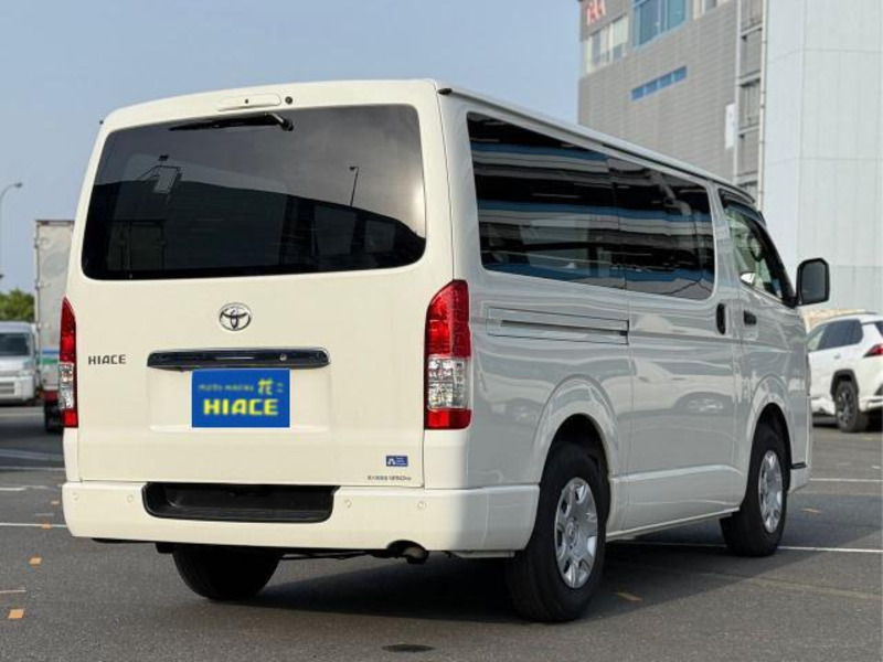 HIACE VAN