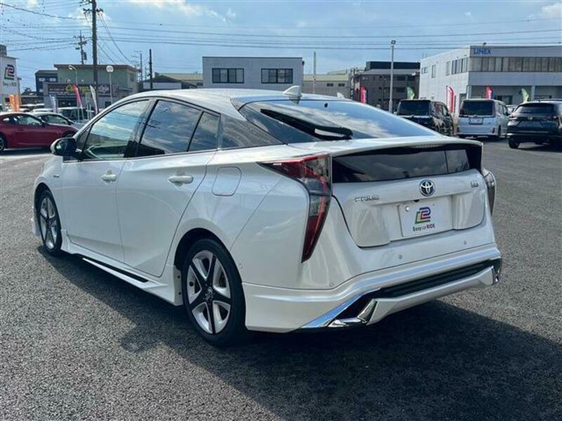 PRIUS-5