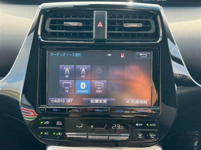 PRIUS-13