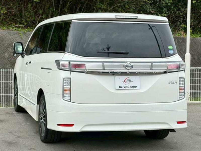 ELGRAND-4