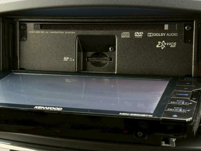 ELGRAND-16