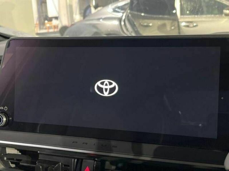 PRIUS-4