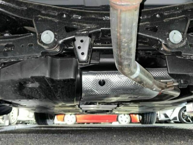 PRIUS-17