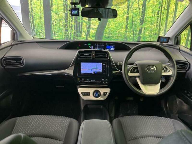 PRIUS-1