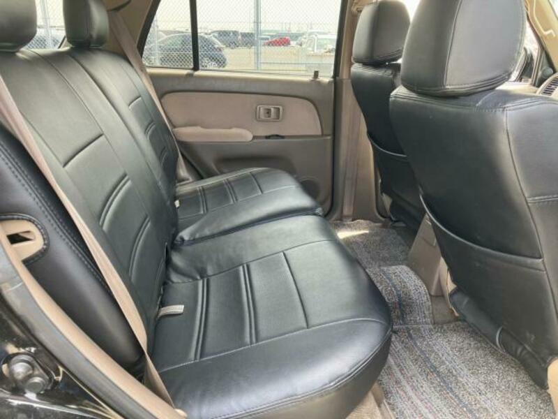 HILUX SURF-5
