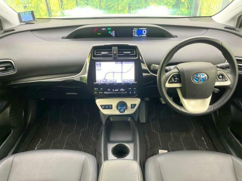 PRIUS-1