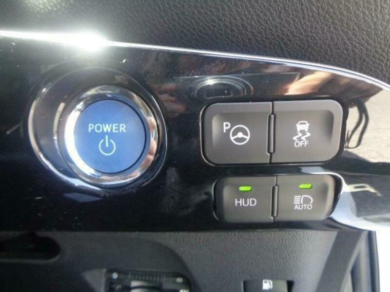 PRIUS-14