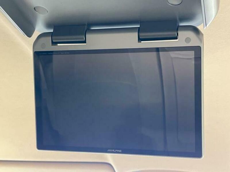 ALPHARD-4